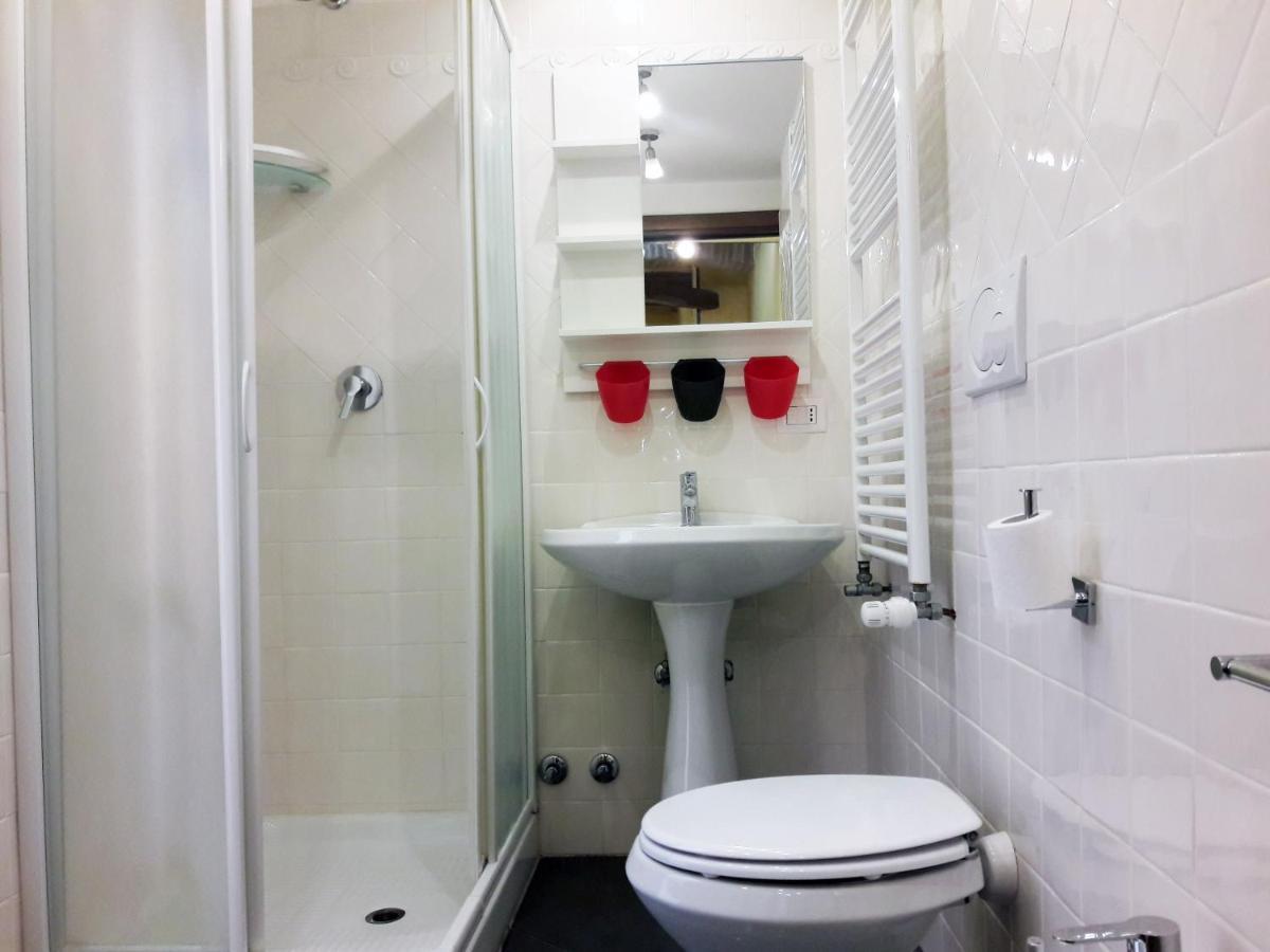 Apartment Anastasia - Hidden Balcony Inside Trastevere Rom